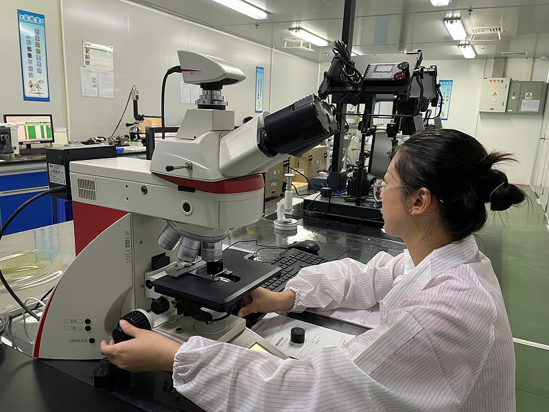 DLC硬汉视频黄色版