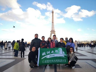 真空硬汉视频黄色版厂荣誉-国家高新技术企业
