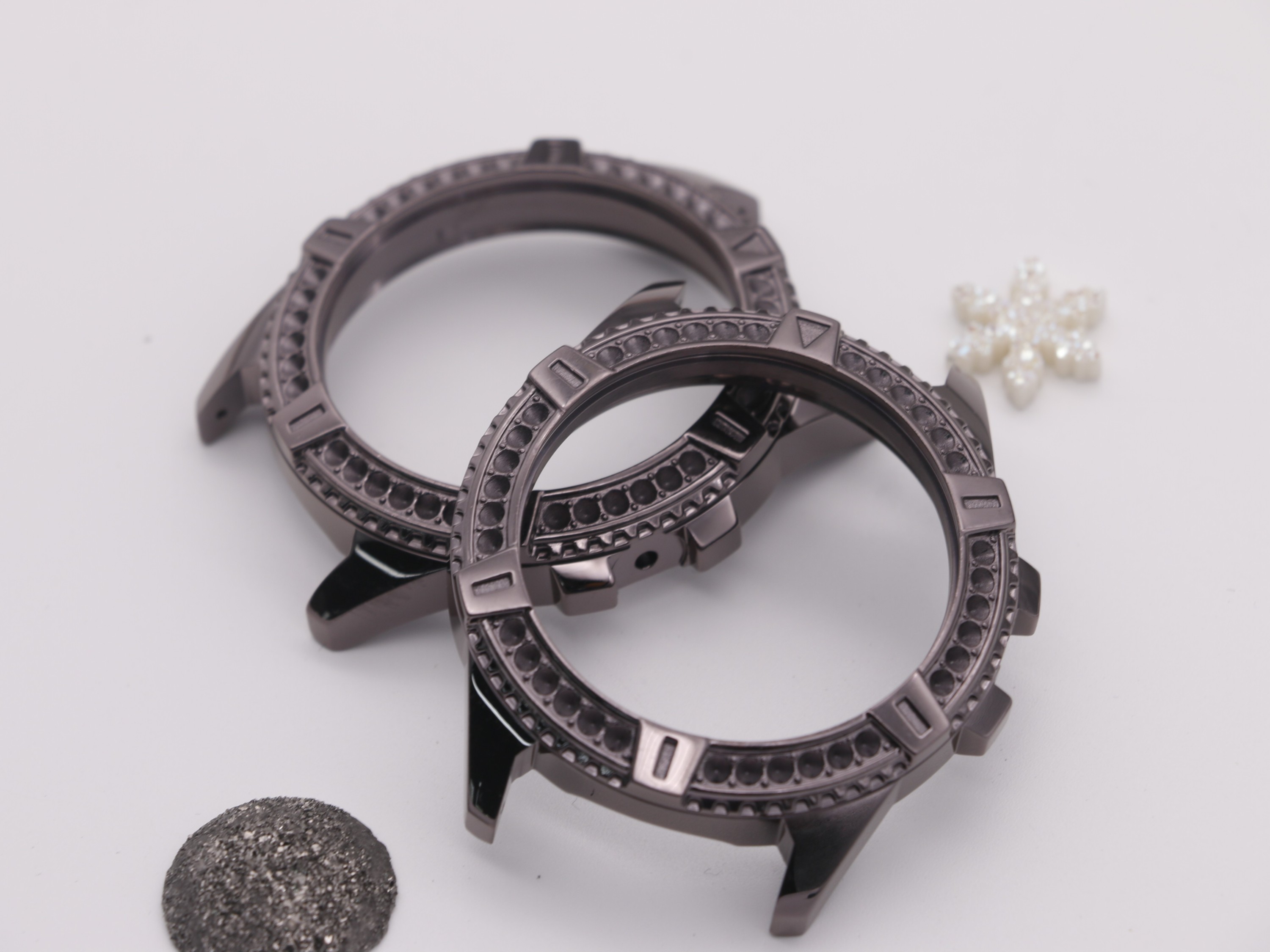 黑色PVD硬汉视频黄色版