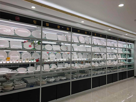 硬汉视频黄色版餐具展厅实景