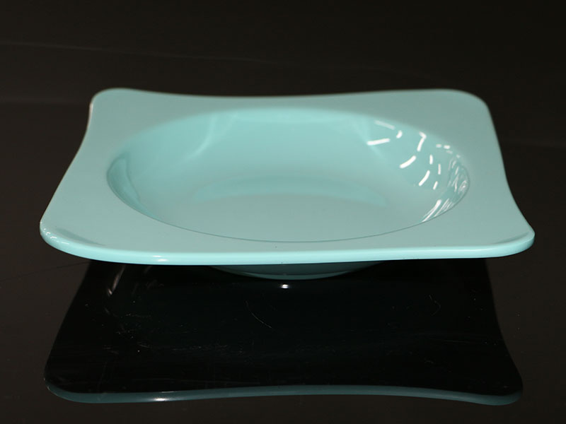 硬汉视频黄色版餐具