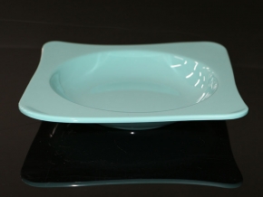 硬汉视频黄色版餐具