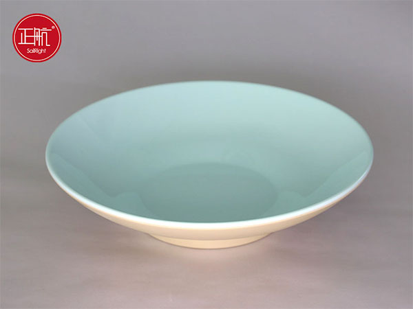 硬汉视频黄色版餐具